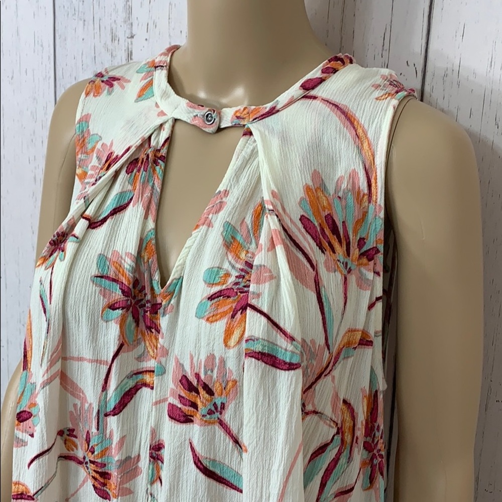 Audrey 3+1 Keyhole Swing Dress - Picture 5 of 10